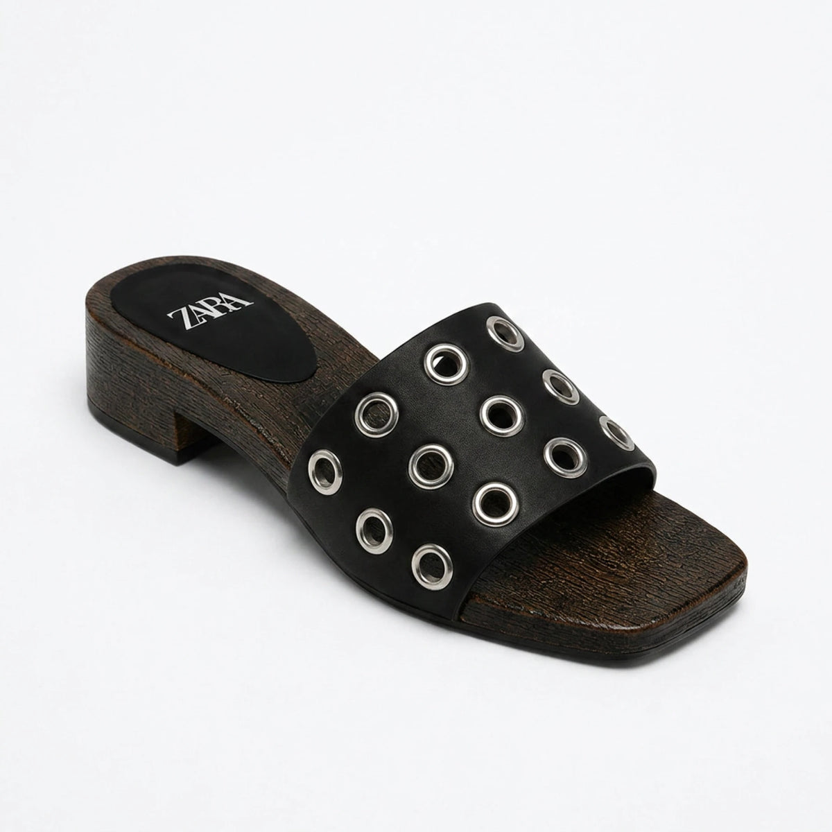 Open Slippers — 1 cm Heel